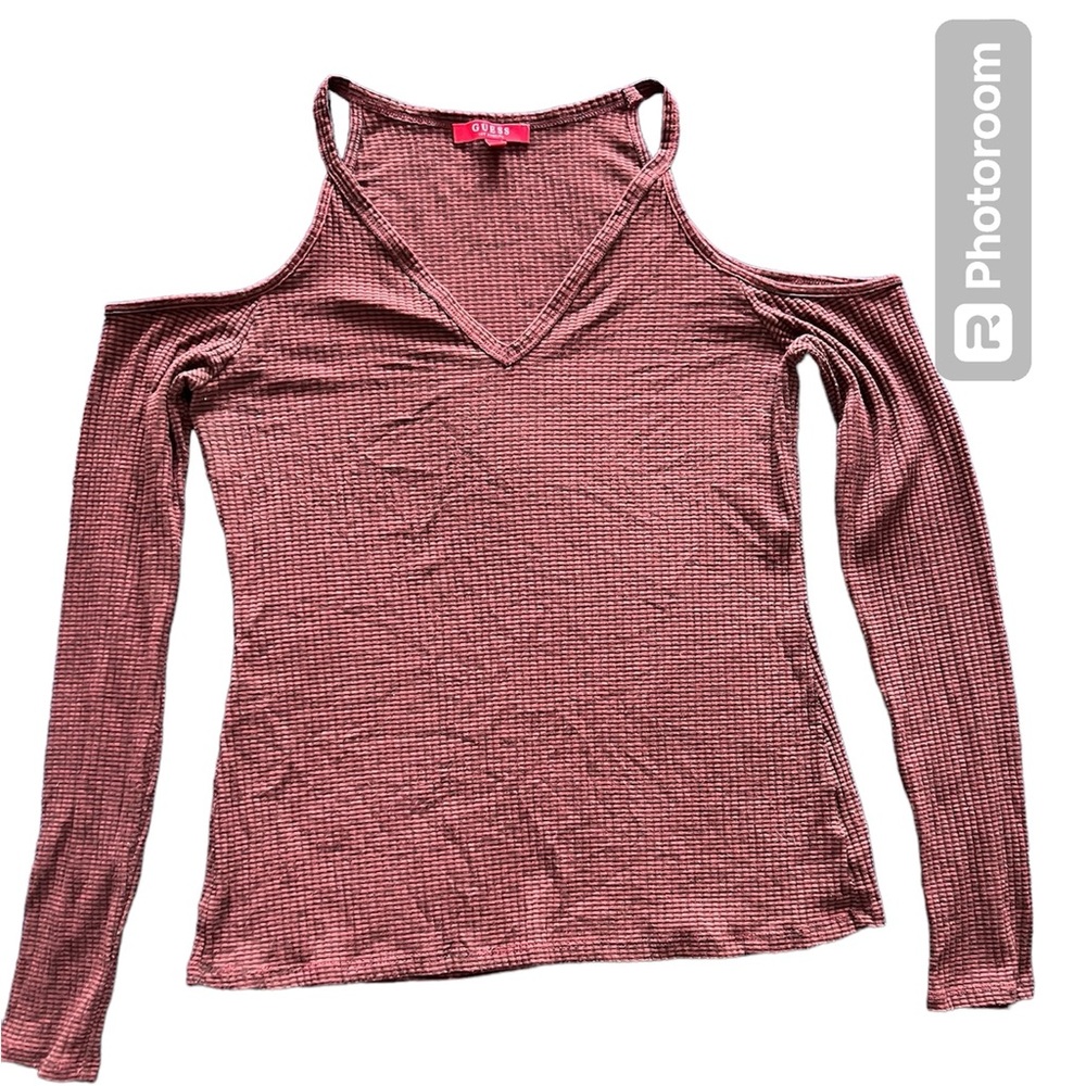 Guess, cable knit v-neck cold shoulder sweater. Moderate stretch.